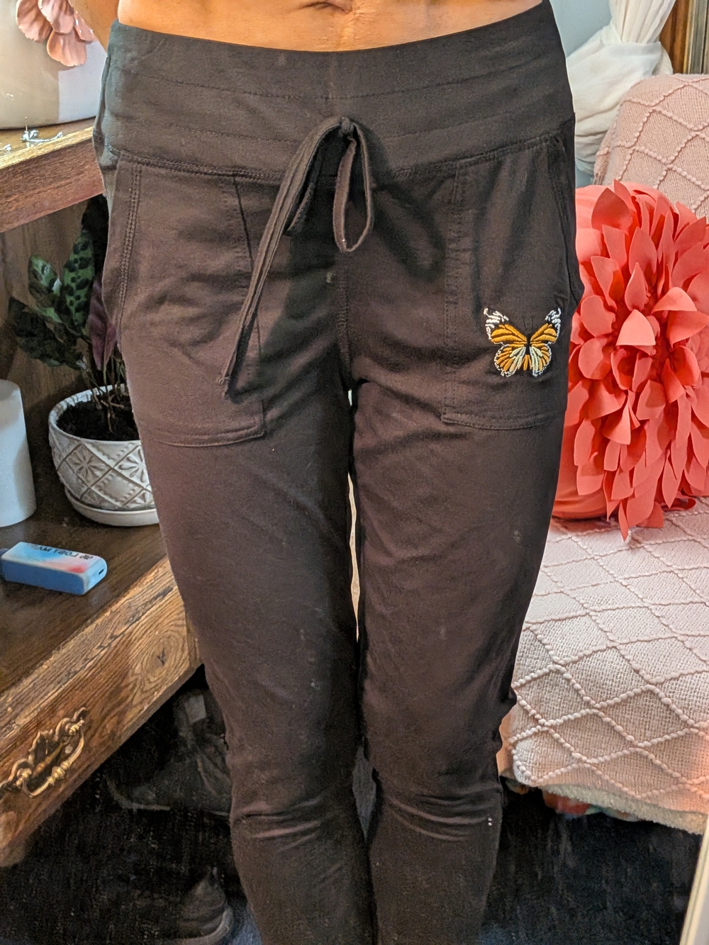 Black Leggings with Embroidered Butterfly Accent And Pockets